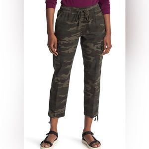 ⬇️SALE‼️🆕 Sanctuary Pull-On Camo Joggers size large